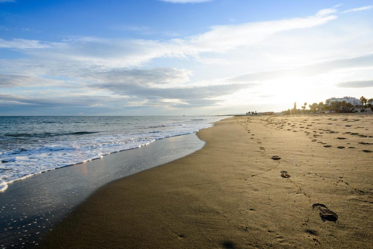 Loving Estepona Apartment Bagian luar foto